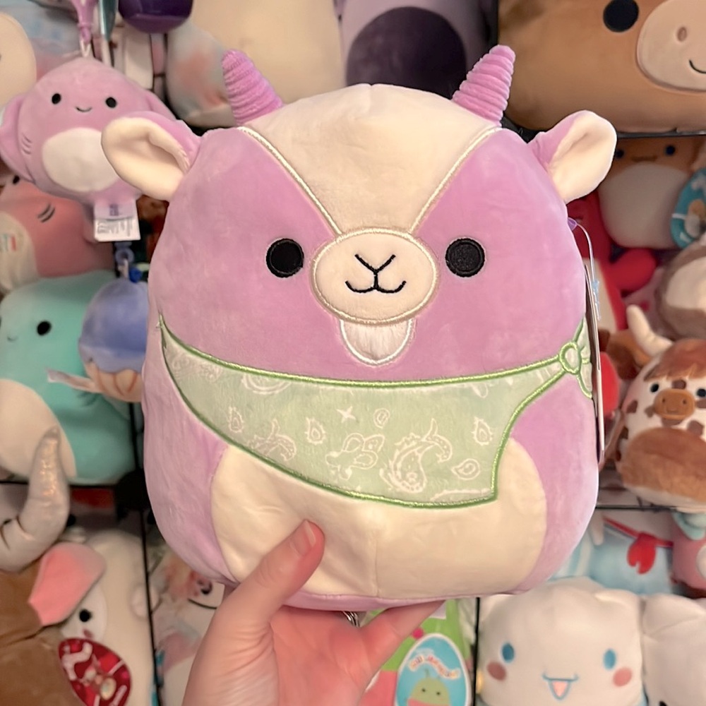 Louden goat squishmallows